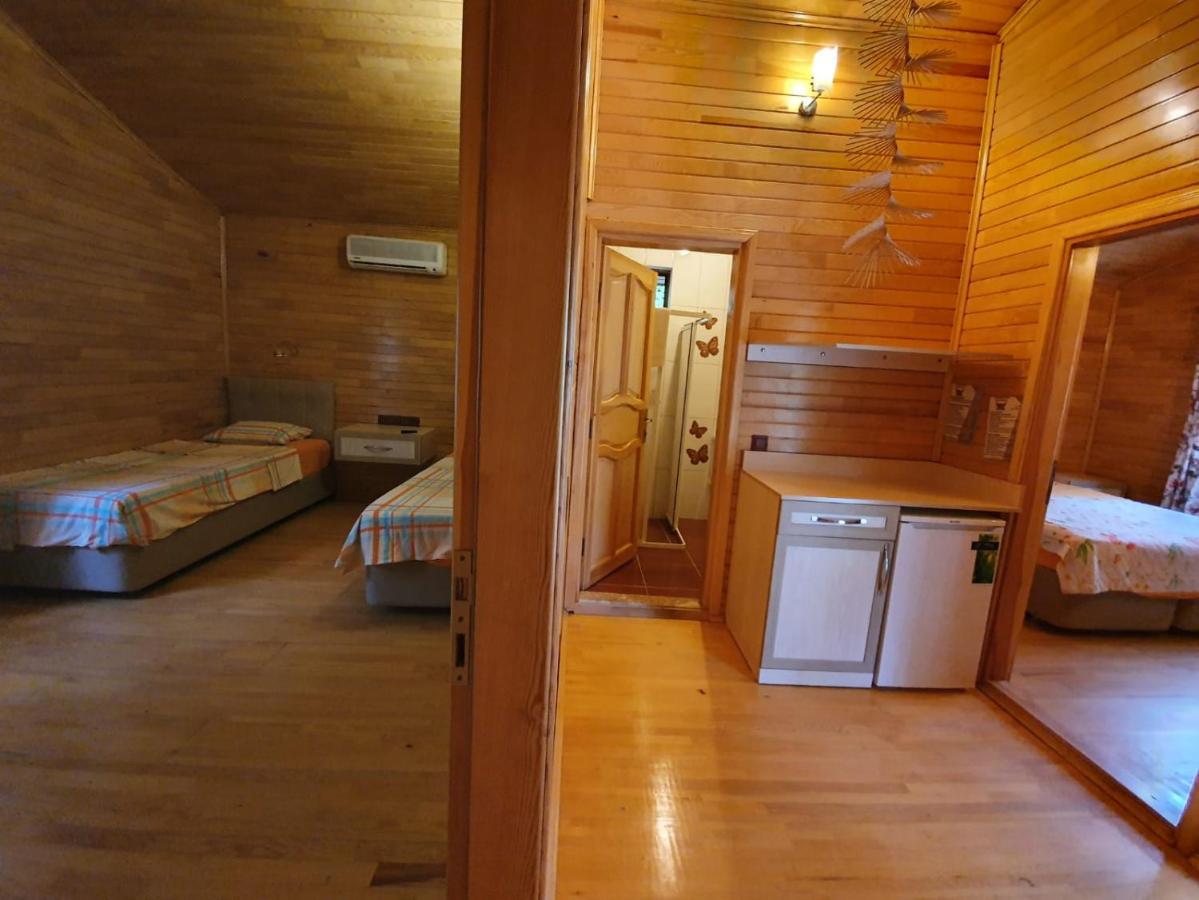 Oblomov Hotel Чирали Экстерьер фото